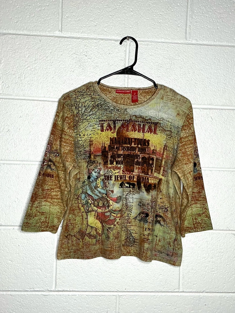 < Y2K Gloria Vanderbilt Taj Mahal Graphic Top Size XL >